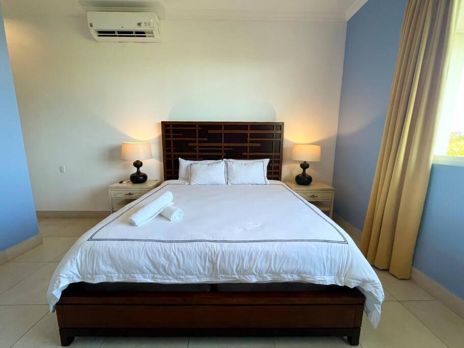 Laguna Lake House - Private Pool - King Bed - Sleeps 14 ปลายาบลังกา ภายนอก รูปภาพ