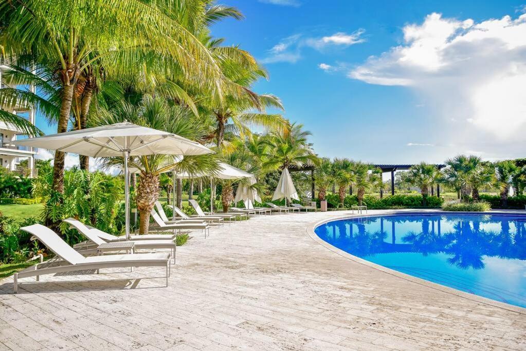 Laguna Lake House - Private Pool - King Bed - Sleeps 14 ปลายาบลังกา ภายนอก รูปภาพ