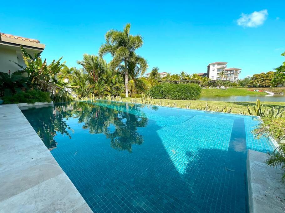 Laguna Lake House - Private Pool - King Bed - Sleeps 14 ปลายาบลังกา ภายนอก รูปภาพ